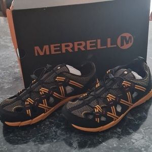 MERRELL youth 6 hiker mountain shoe NIB